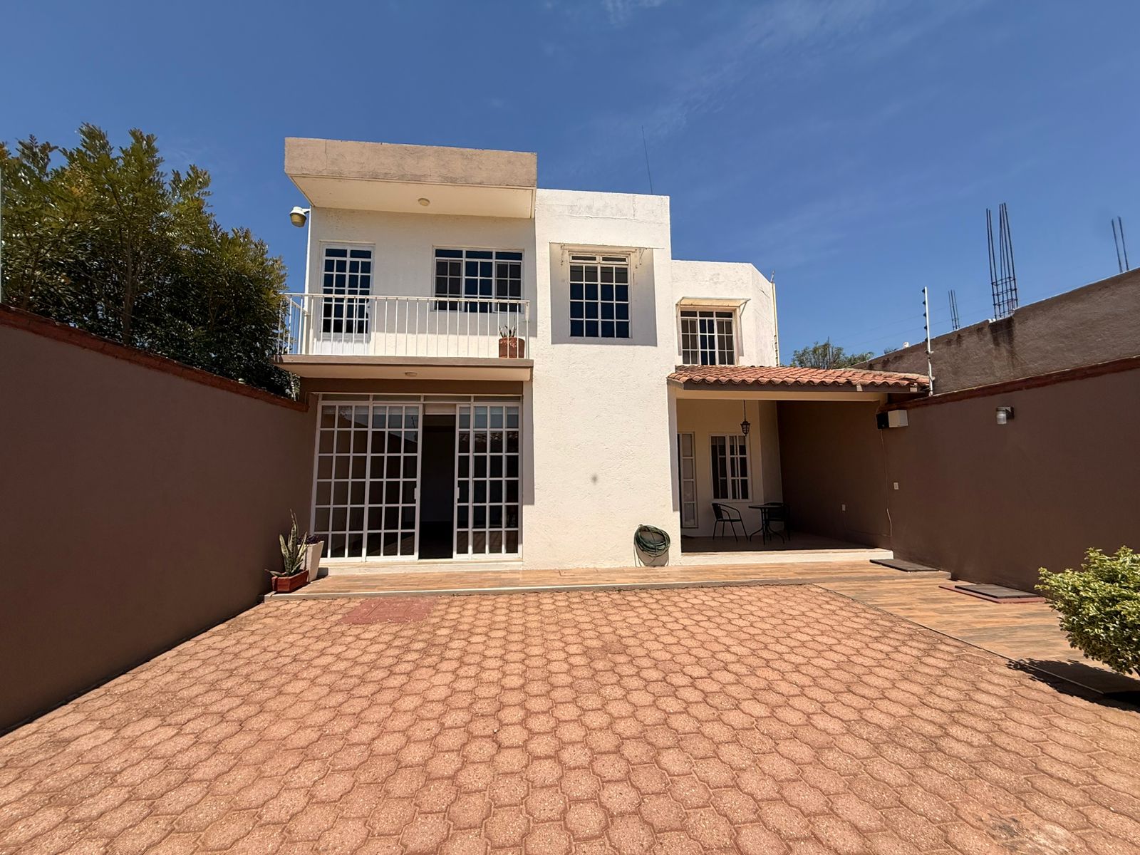 SPACIOUS HOUSE FOR RENT IN TLALIXTAC DE CABRERA OAXACA